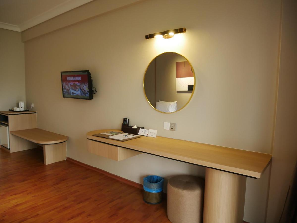 Tunamaya Beach & Spa Resort- Desaru Eksteriør bilde